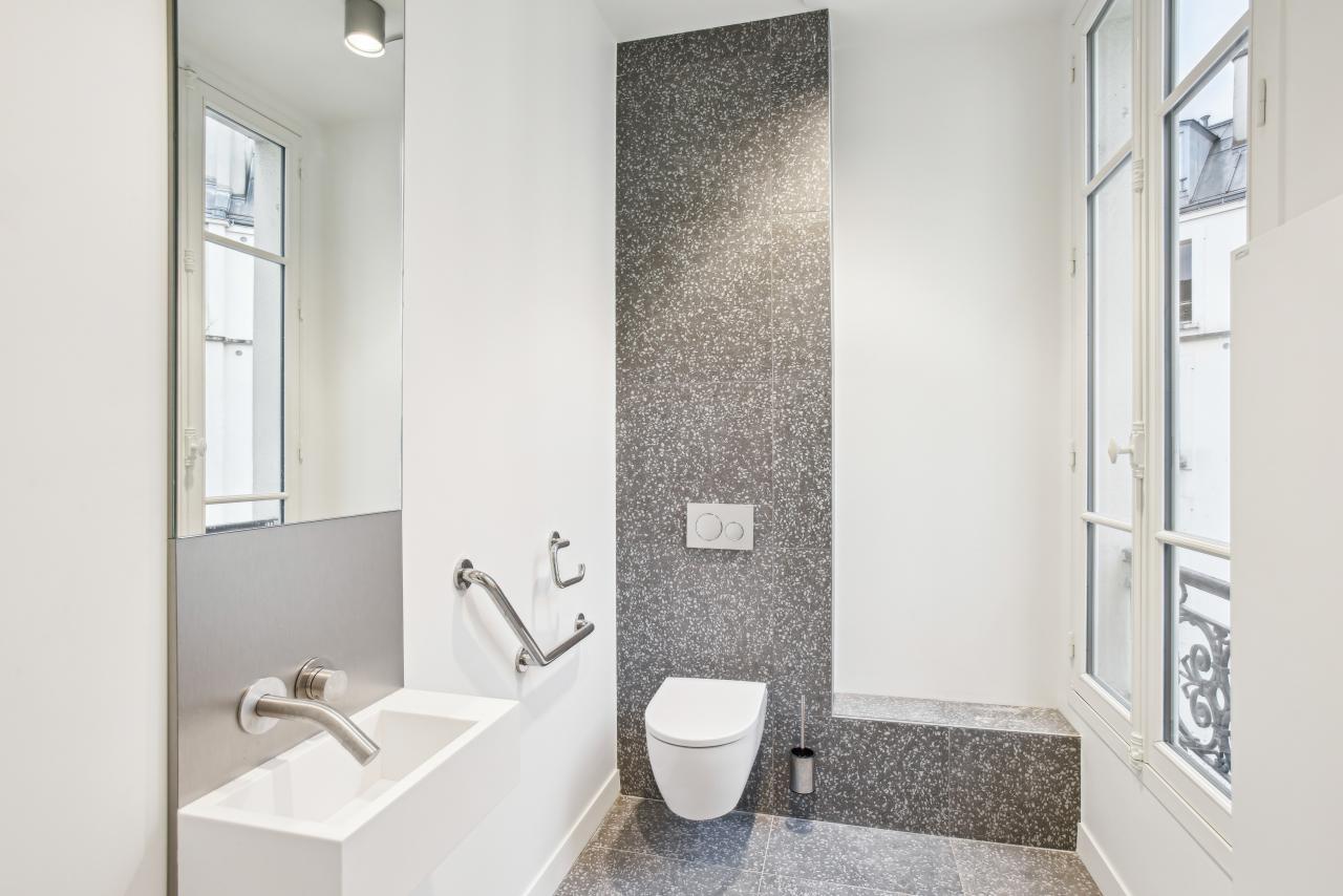 Bureau Paris 599m² Location bureau Paris OLBUR2314807 4